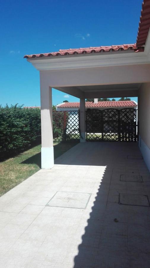 Spacious House In Aldeia Dos Pinheiros With Pool アゼイタオン エクステリア 写真