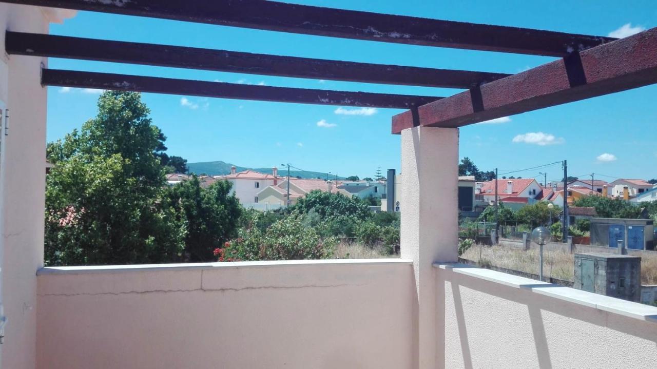 Spacious House In Aldeia Dos Pinheiros With Pool アゼイタオン エクステリア 写真
