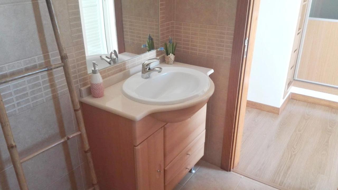 Spacious House In Aldeia Dos Pinheiros With Pool アゼイタオン エクステリア 写真