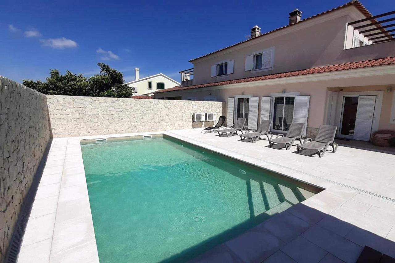 Spacious House In Aldeia Dos Pinheiros With Pool アゼイタオン エクステリア 写真