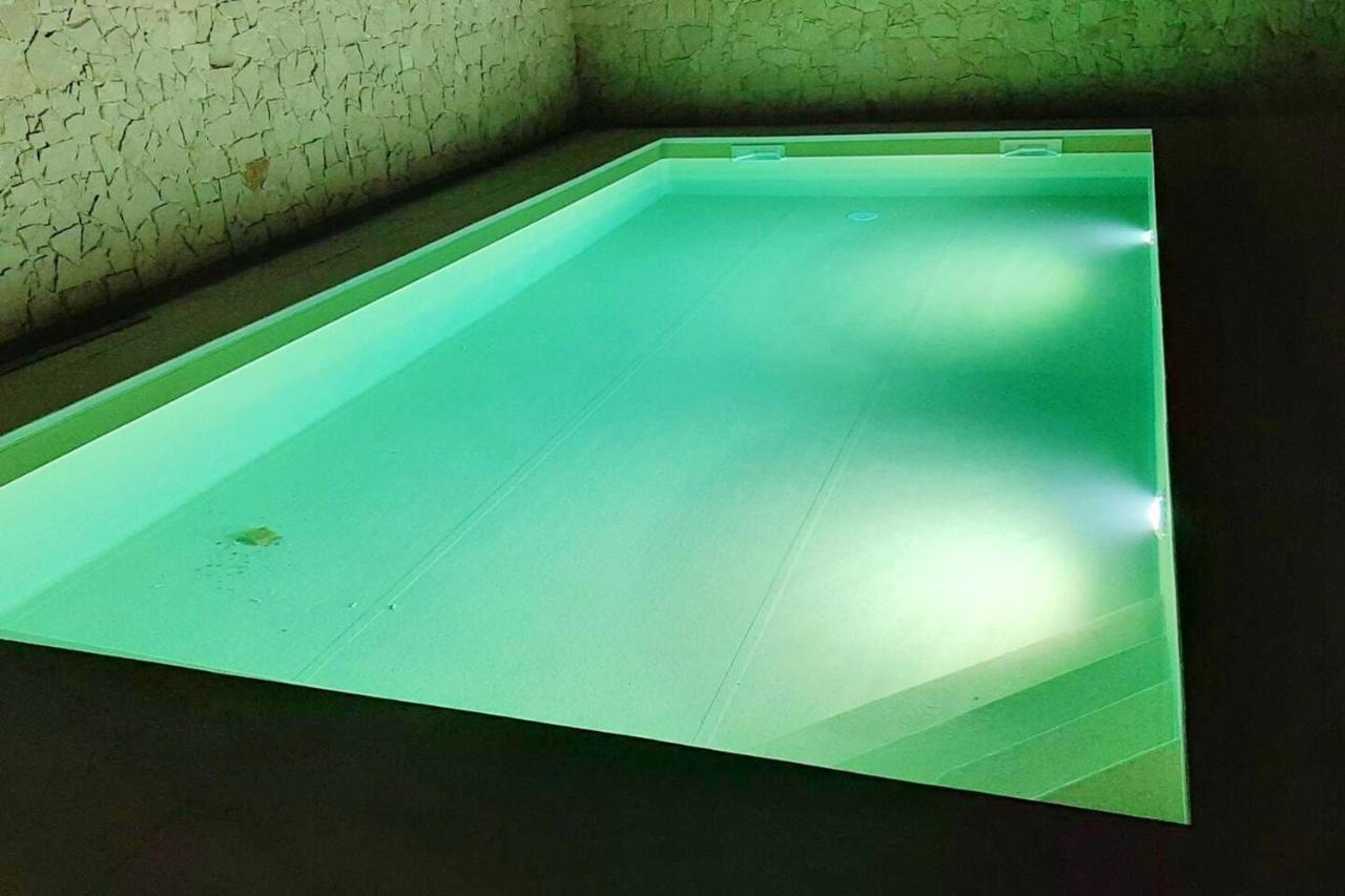 Spacious House In Aldeia Dos Pinheiros With Pool アゼイタオン エクステリア 写真