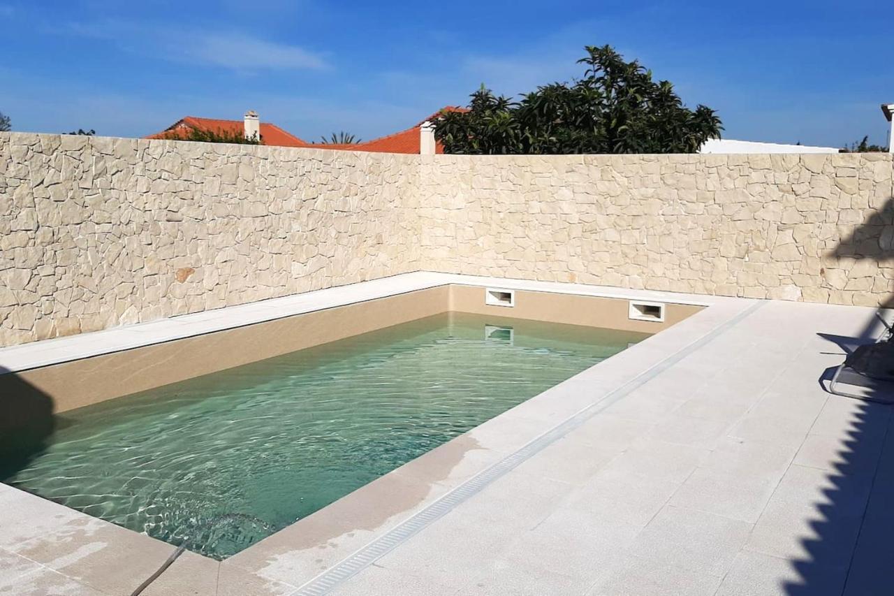Spacious House In Aldeia Dos Pinheiros With Pool アゼイタオン エクステリア 写真
