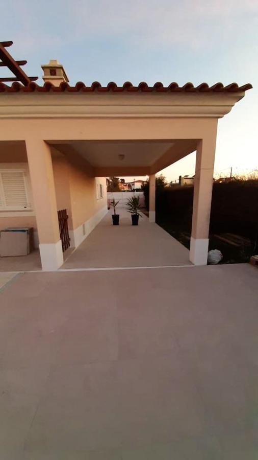 Spacious House In Aldeia Dos Pinheiros With Pool アゼイタオン エクステリア 写真