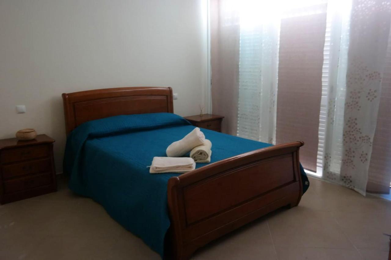 Spacious House In Aldeia Dos Pinheiros With Pool アゼイタオン エクステリア 写真