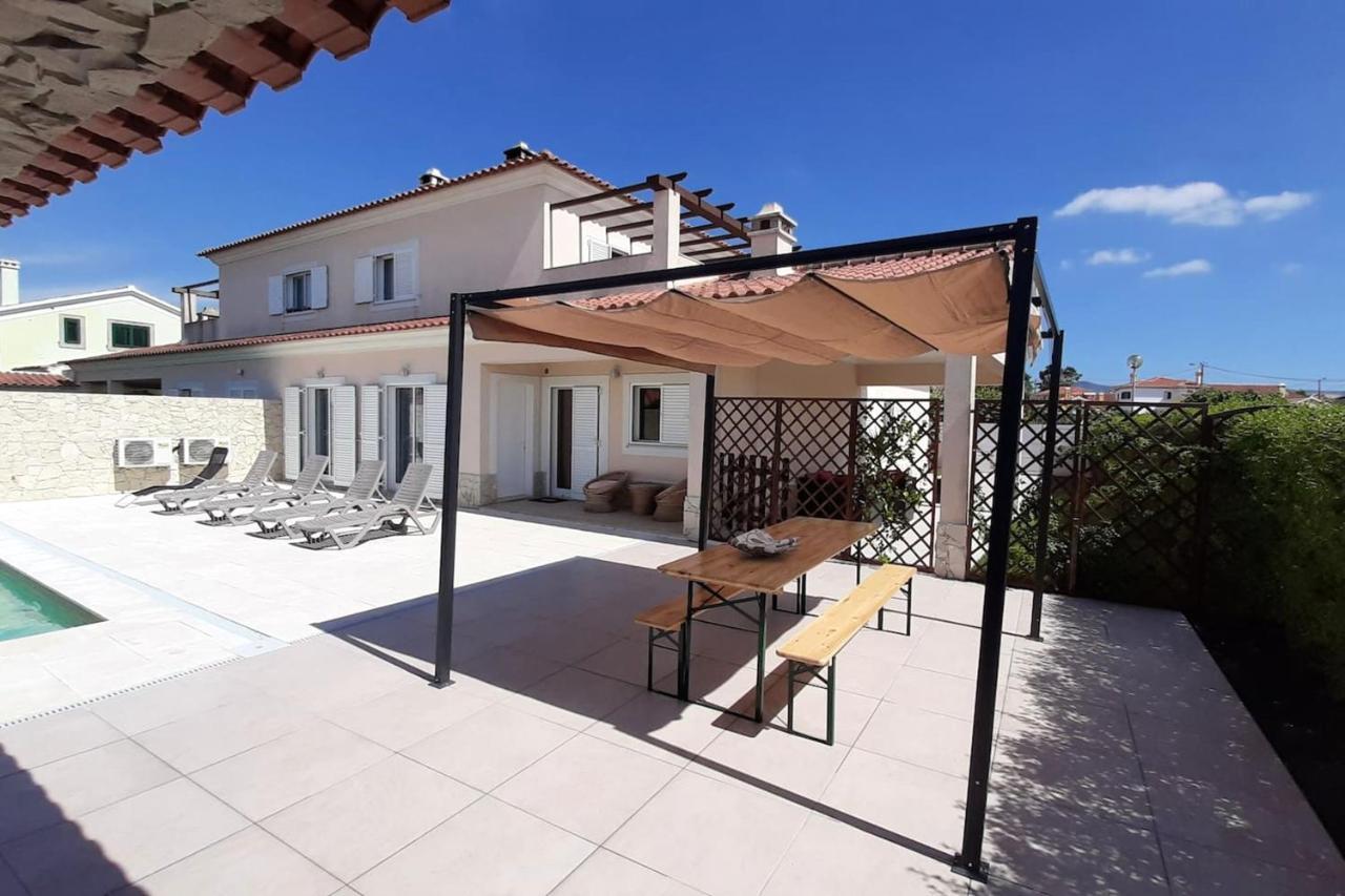 Spacious House In Aldeia Dos Pinheiros With Pool アゼイタオン エクステリア 写真