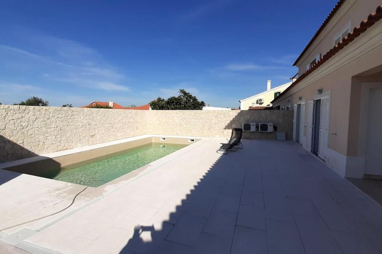 Spacious House In Aldeia Dos Pinheiros With Pool アゼイタオン エクステリア 写真