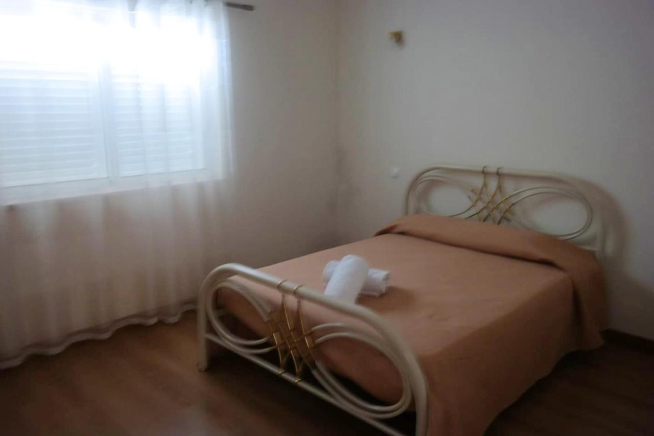 Spacious House In Aldeia Dos Pinheiros With Pool アゼイタオン エクステリア 写真