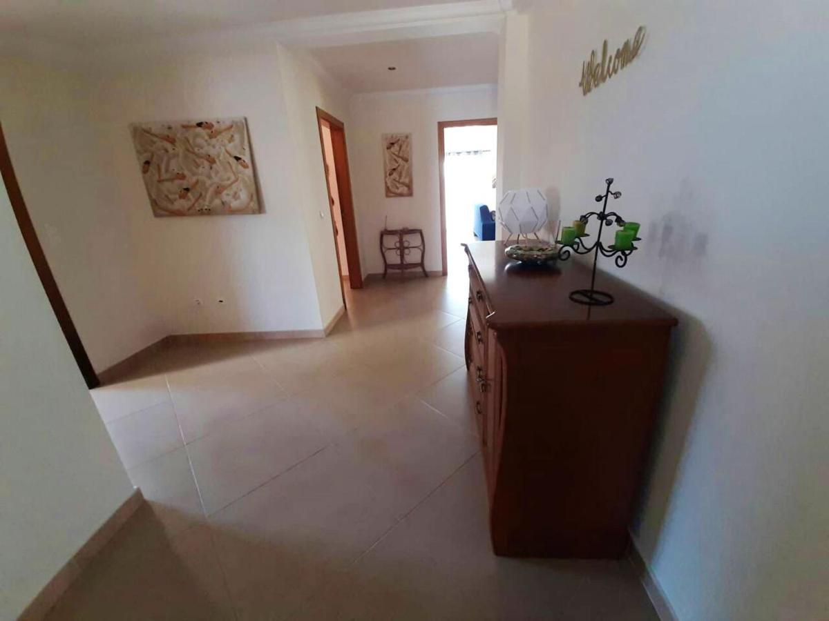 Spacious House In Aldeia Dos Pinheiros With Pool アゼイタオン エクステリア 写真